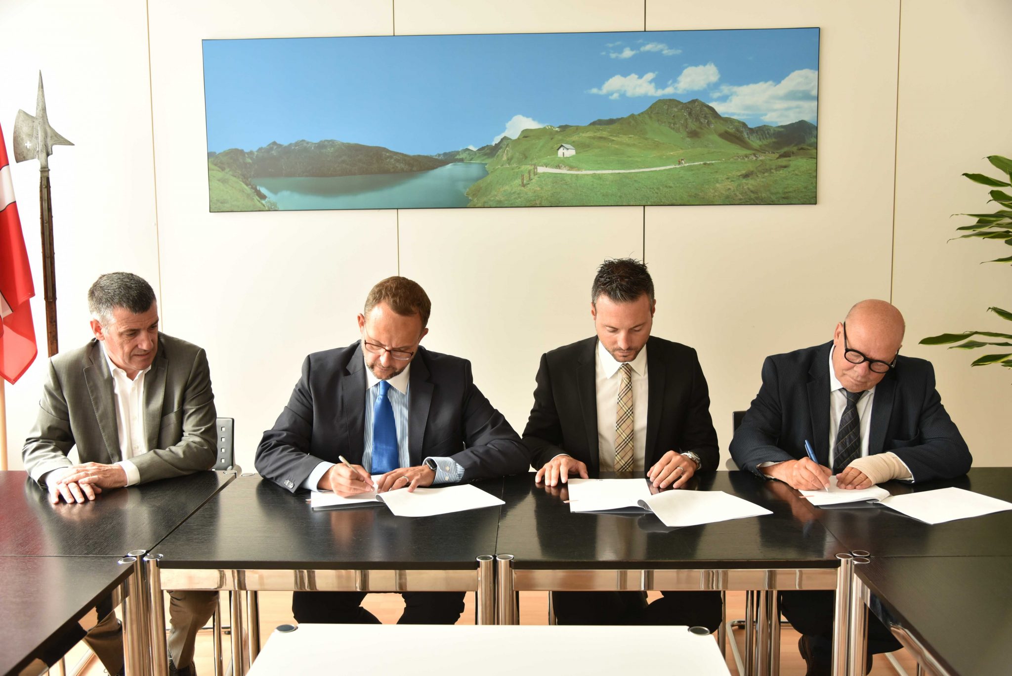 Nuova convenzione fra la Sezione della circolazione e l’Unione professionale svizzera dell’automobile