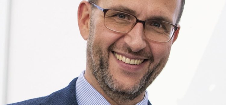 “Non siamo macchine ma esseri umani”