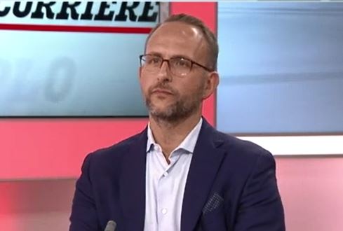 Gobbi: «I politici devono combattere con la nostra gente»