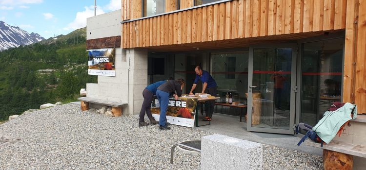 In acqua e in montagna, sempre vigili!
