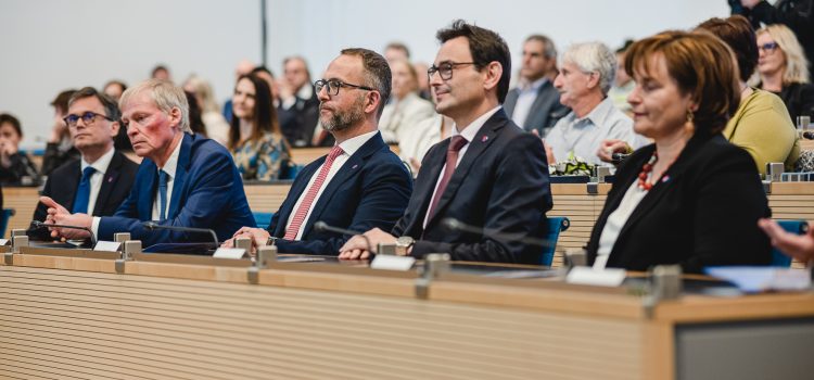 ‘I tre assi del governo in cerca dell’equilibrio’