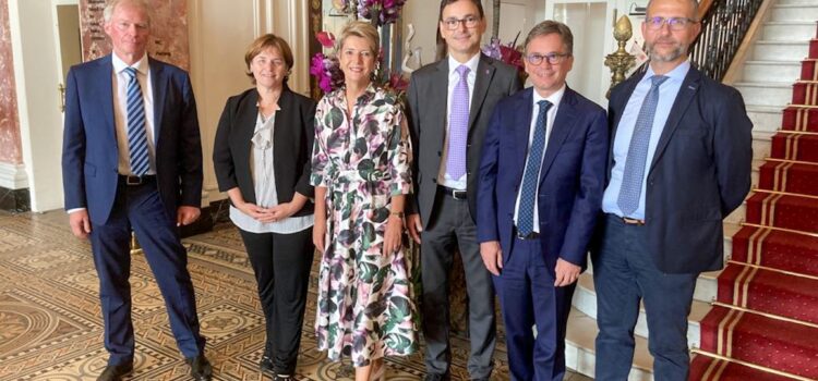 Il Consiglio di Stato incontra il Governo del Canton Lucerna e la Consigliera federale Karin Keller-Sutter